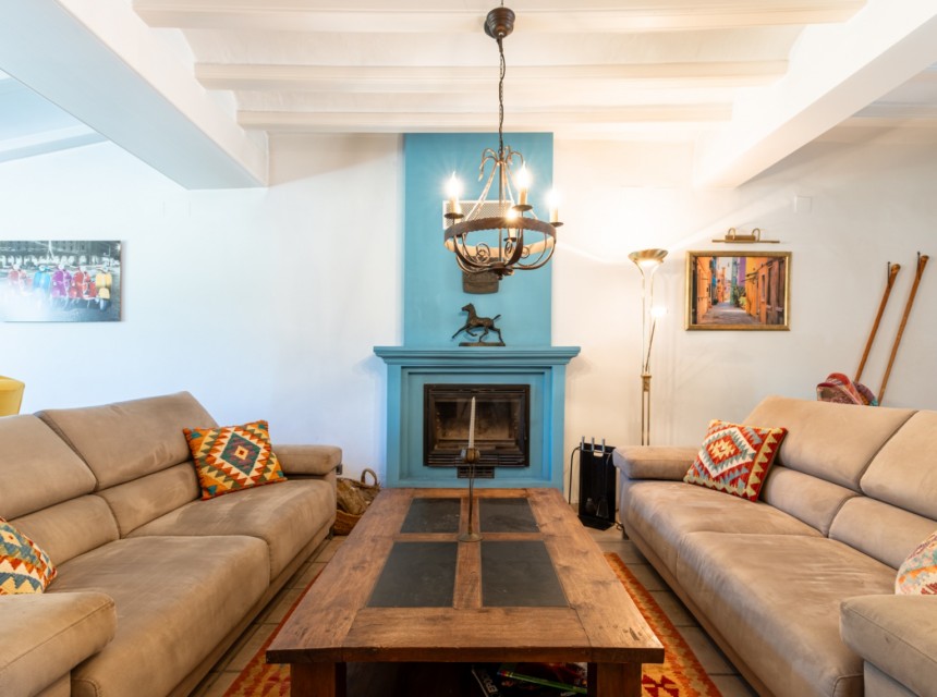 Sale - Finca / Country Property -
Teulada - Partida Canor