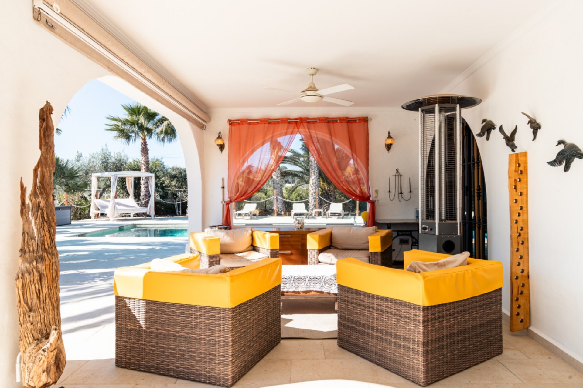 Sale - Finca / Country Property -
Teulada - Partida Canor