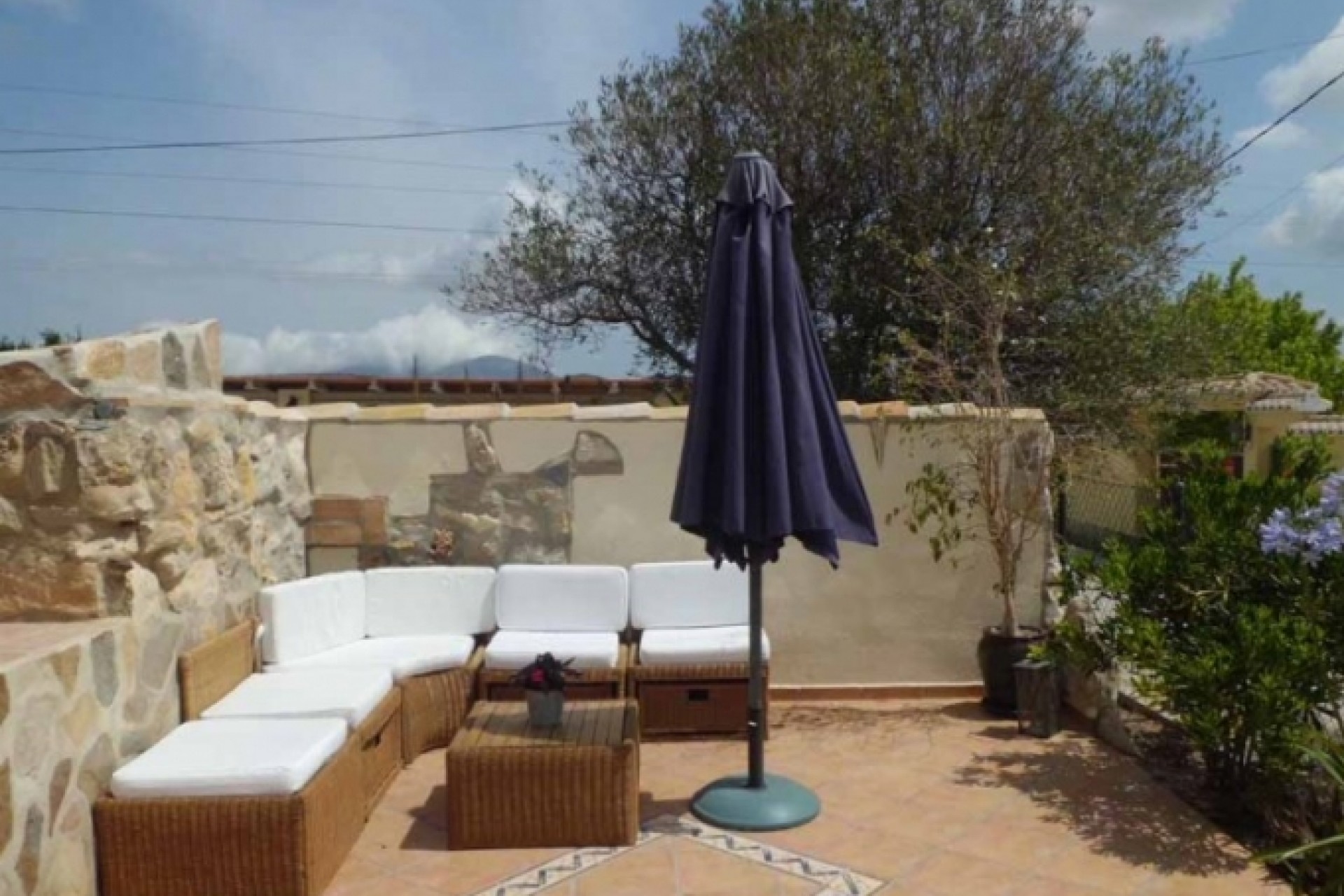 Sale - Finca / Country Property -
Teulada