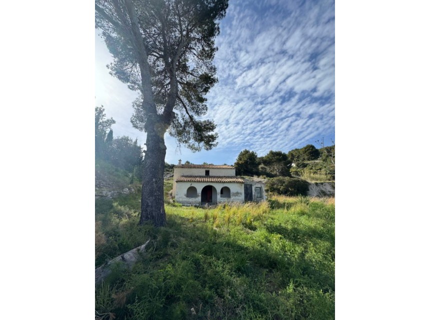 Sale - Finca / Country Property -
Teulada