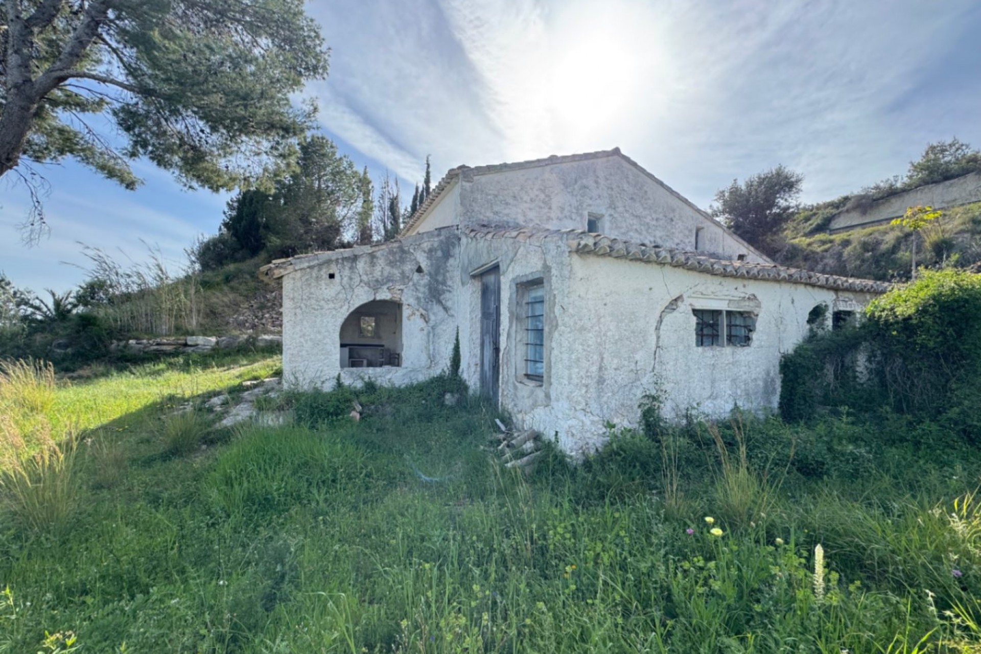 Sale - Finca / Country Property -
Teulada