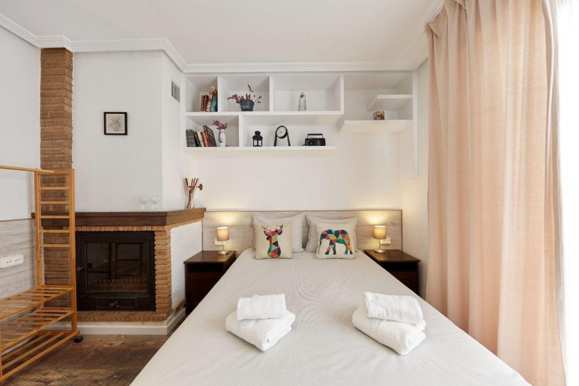 Sale - Hostal -
Alicante - Carolinas bajas