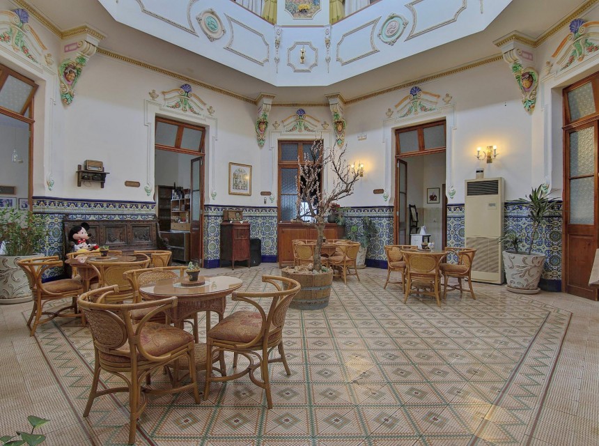 Sale - Hotel -
Parcent - Centro