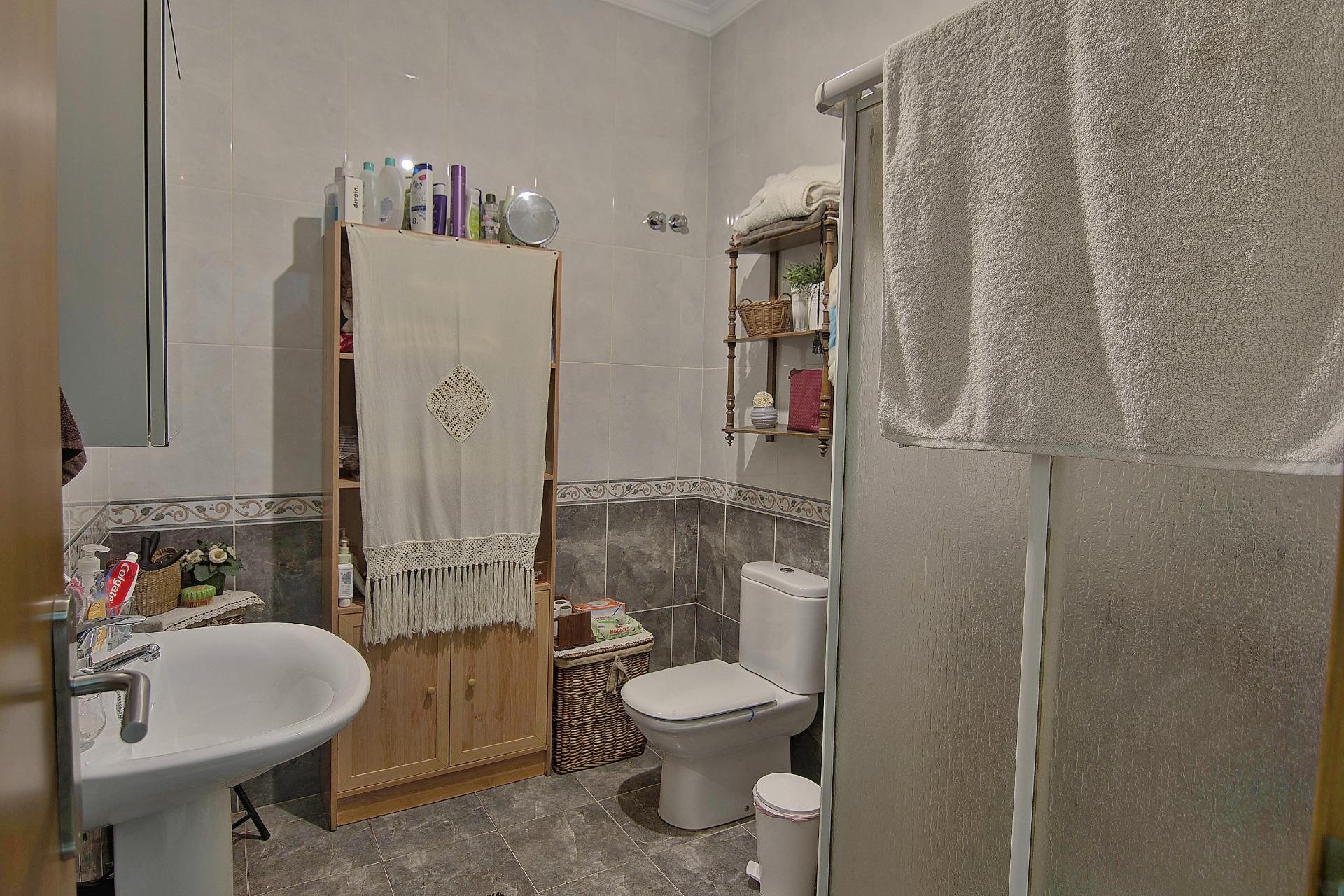Sale - Hotel -
Parcent - Centro