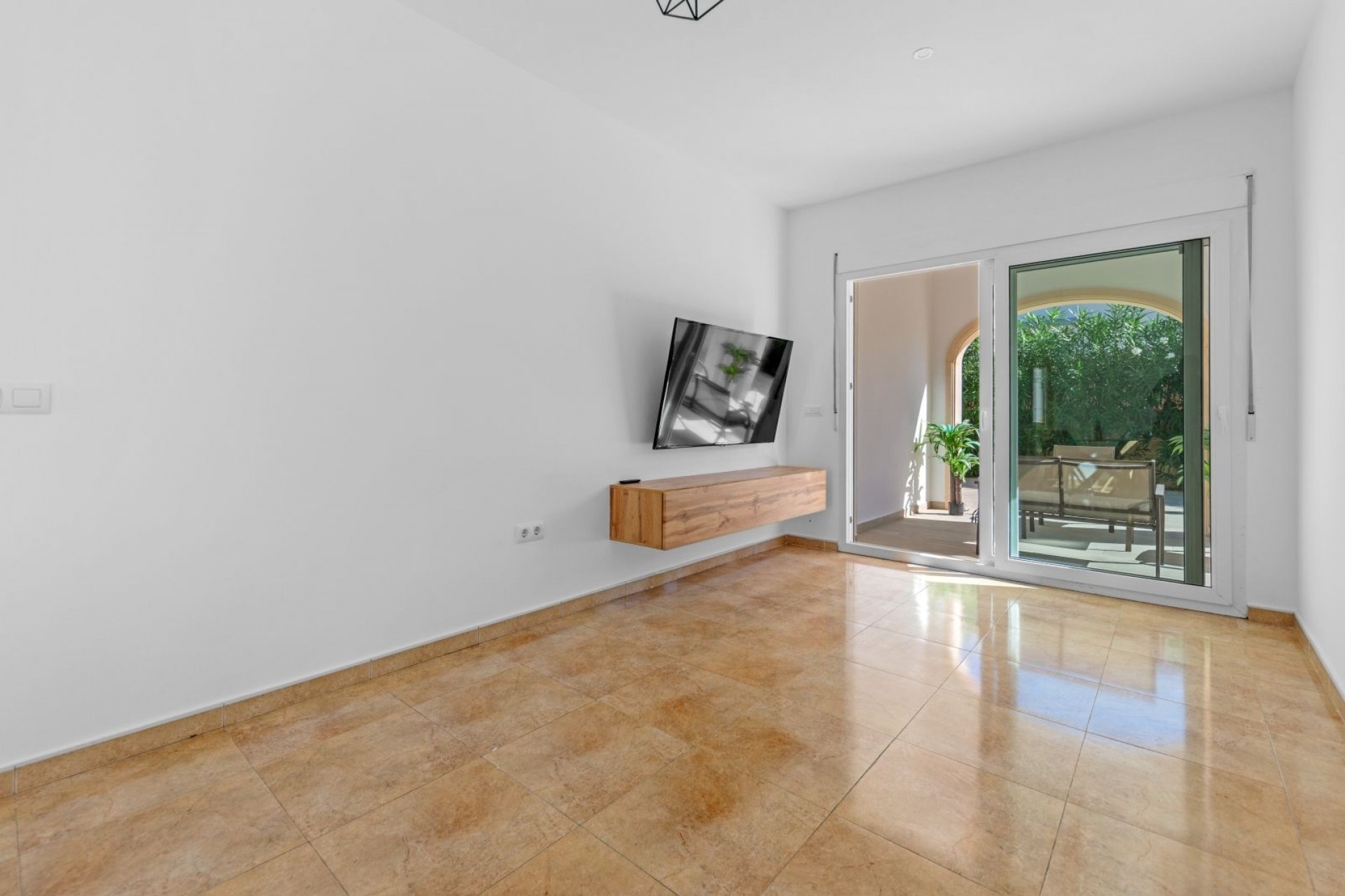 Sale - House -
Benitachell