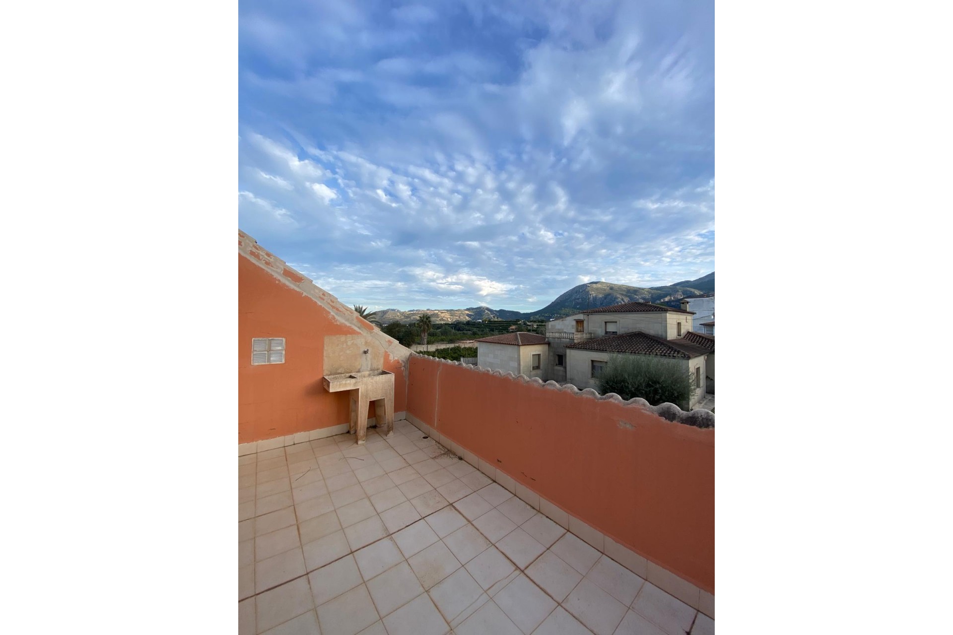 Sale - House -
Pego - Pueblo