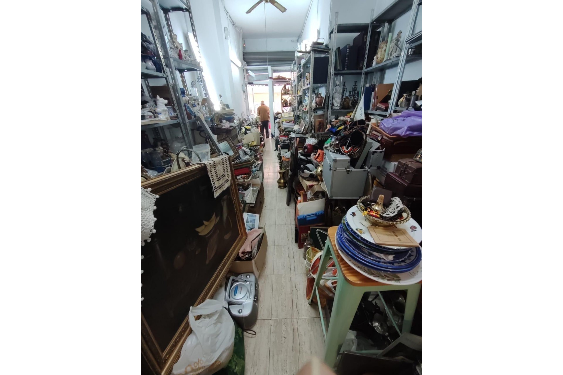 Sale - Local comercial -
Torrevieja - Habaneras