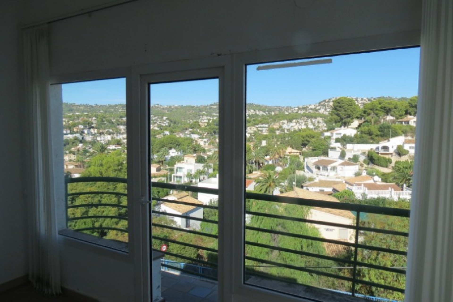 Sale - Local Commercial -
Benissa - Punta Estrella