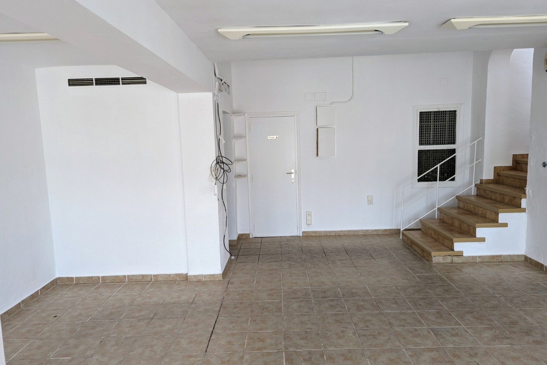 Sale - Local Commercial -
Benissa - Punta Estrella