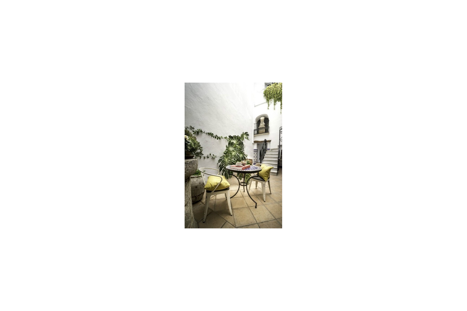 Sale - Local Commercial -
Benissa - Town centre