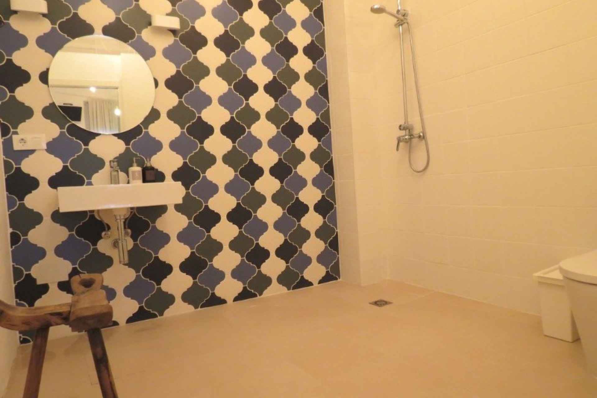 Sale - Local Commercial -
Benissa - Town centre