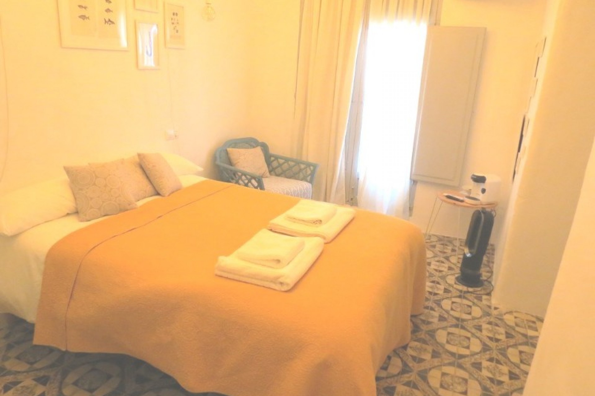 Sale - Local Commercial -
Benissa - Town centre