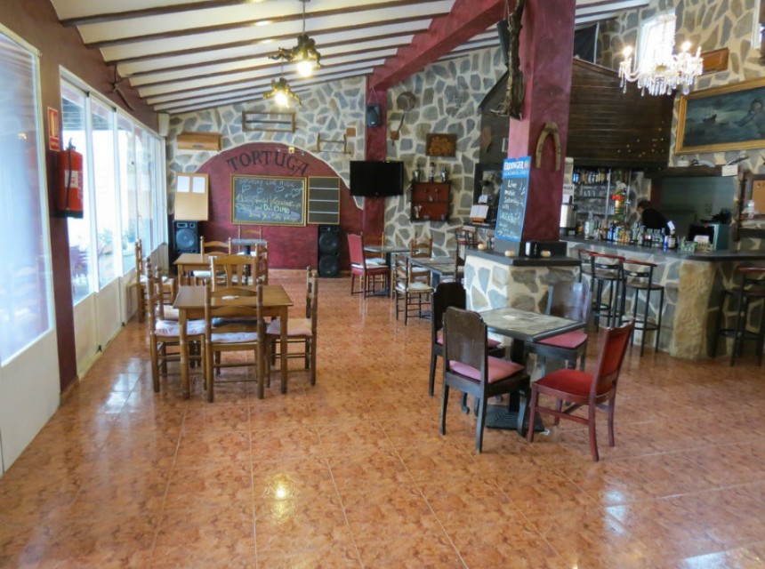 Sale - Local Commercial -
Jalon