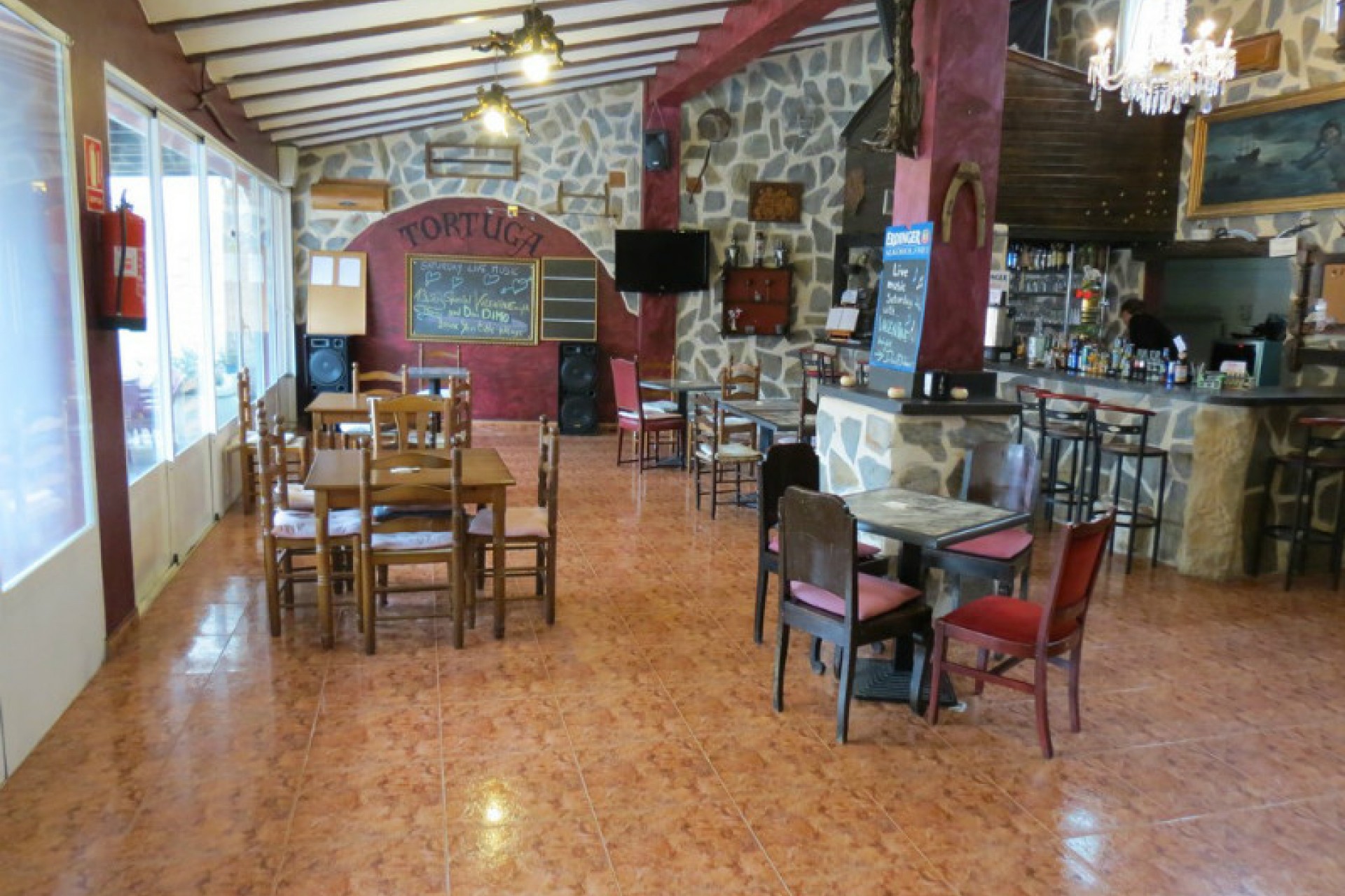 Sale - Local Commercial -
Jalon