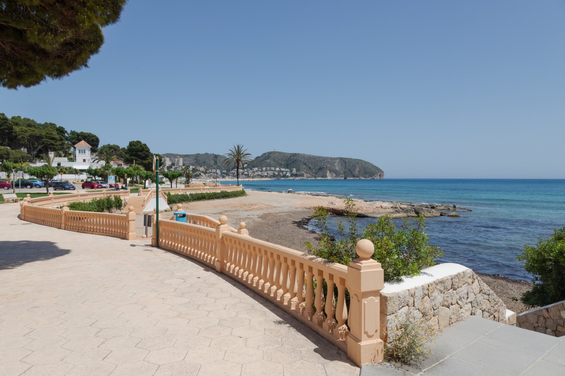 Sale - Local Commercial -
Moraira - La Cometa