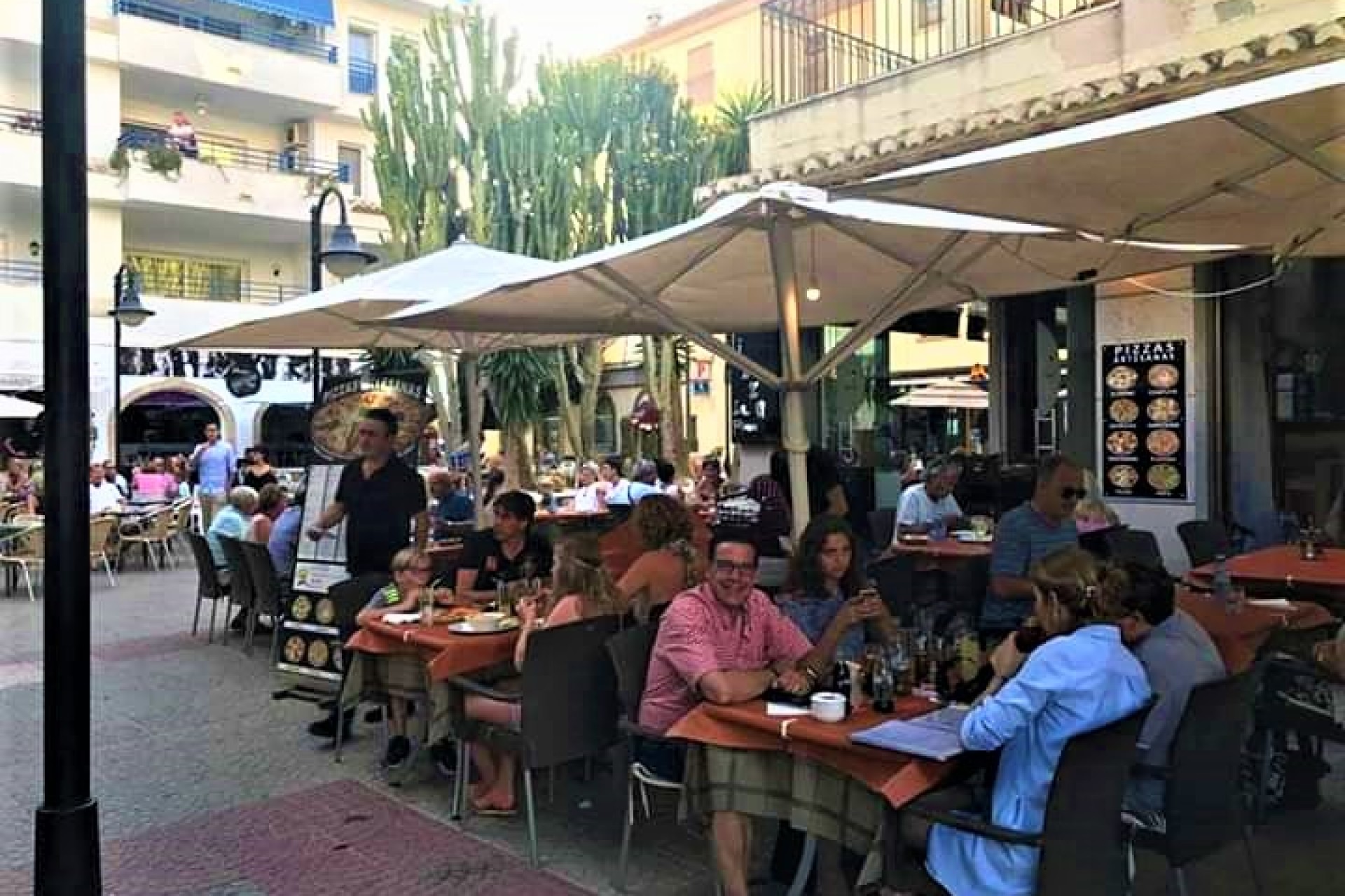 Sale - Local Commercial -
Moraira