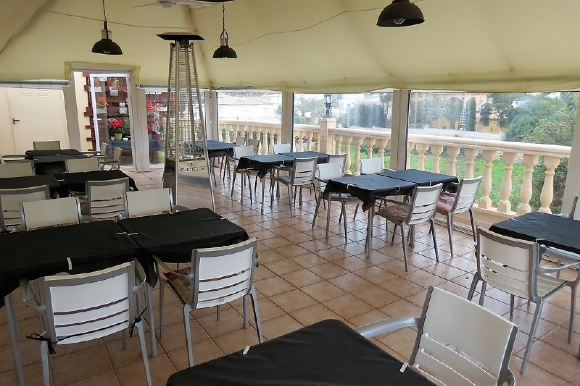 Sale - Local Commercial -
Moraira