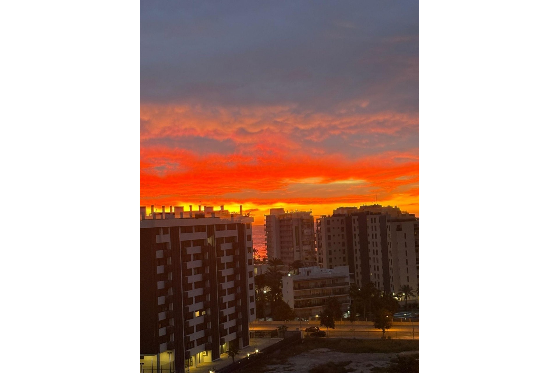 Sale - Piso -
Alicante - PAU 5