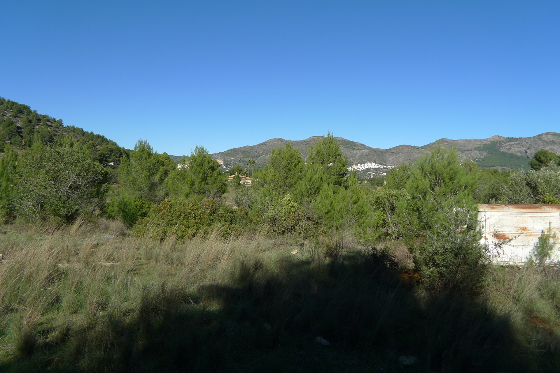 Sale - Plot/Land -
Jalon