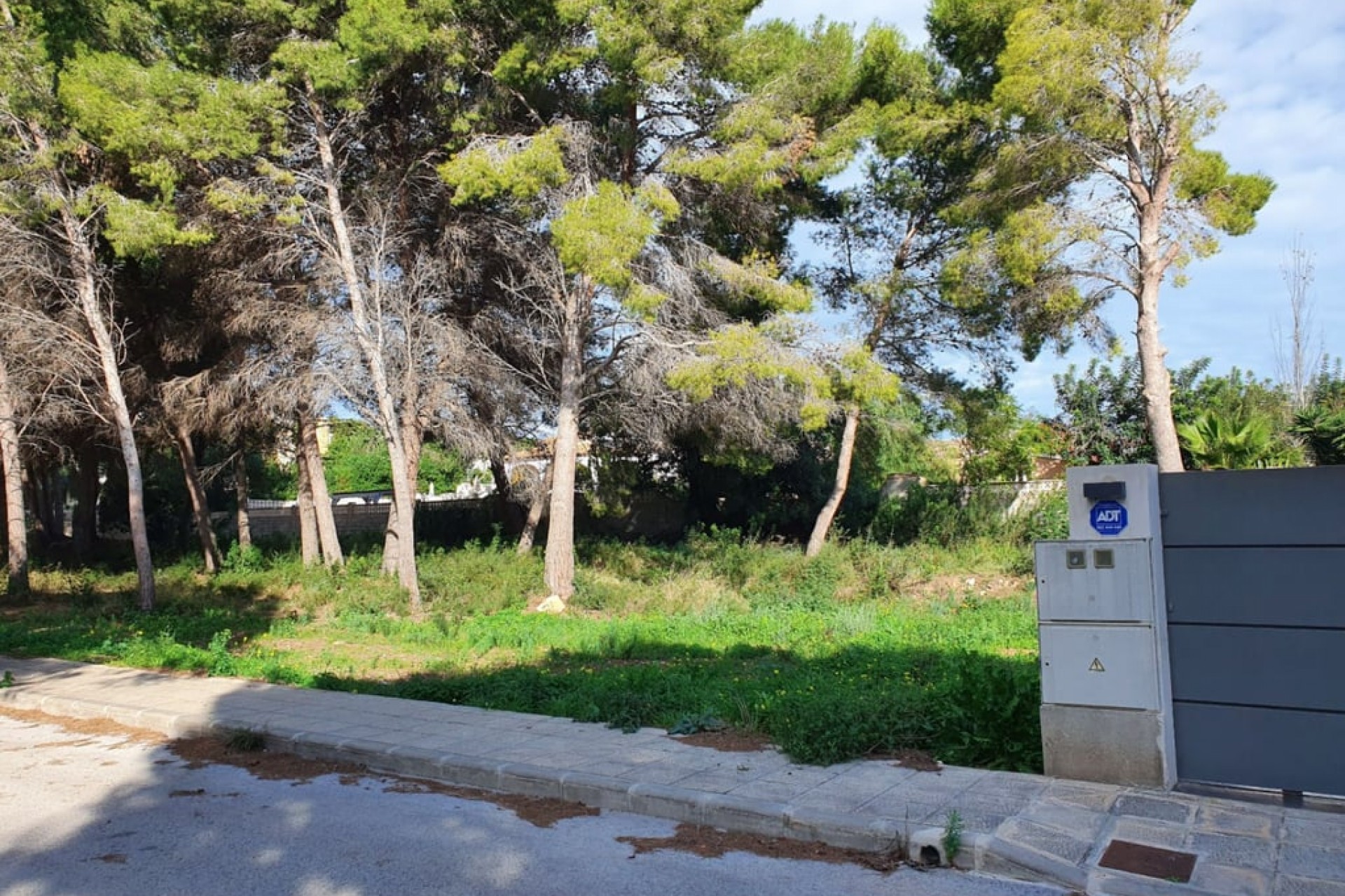 Sale - Plot/Land -
Moraira
