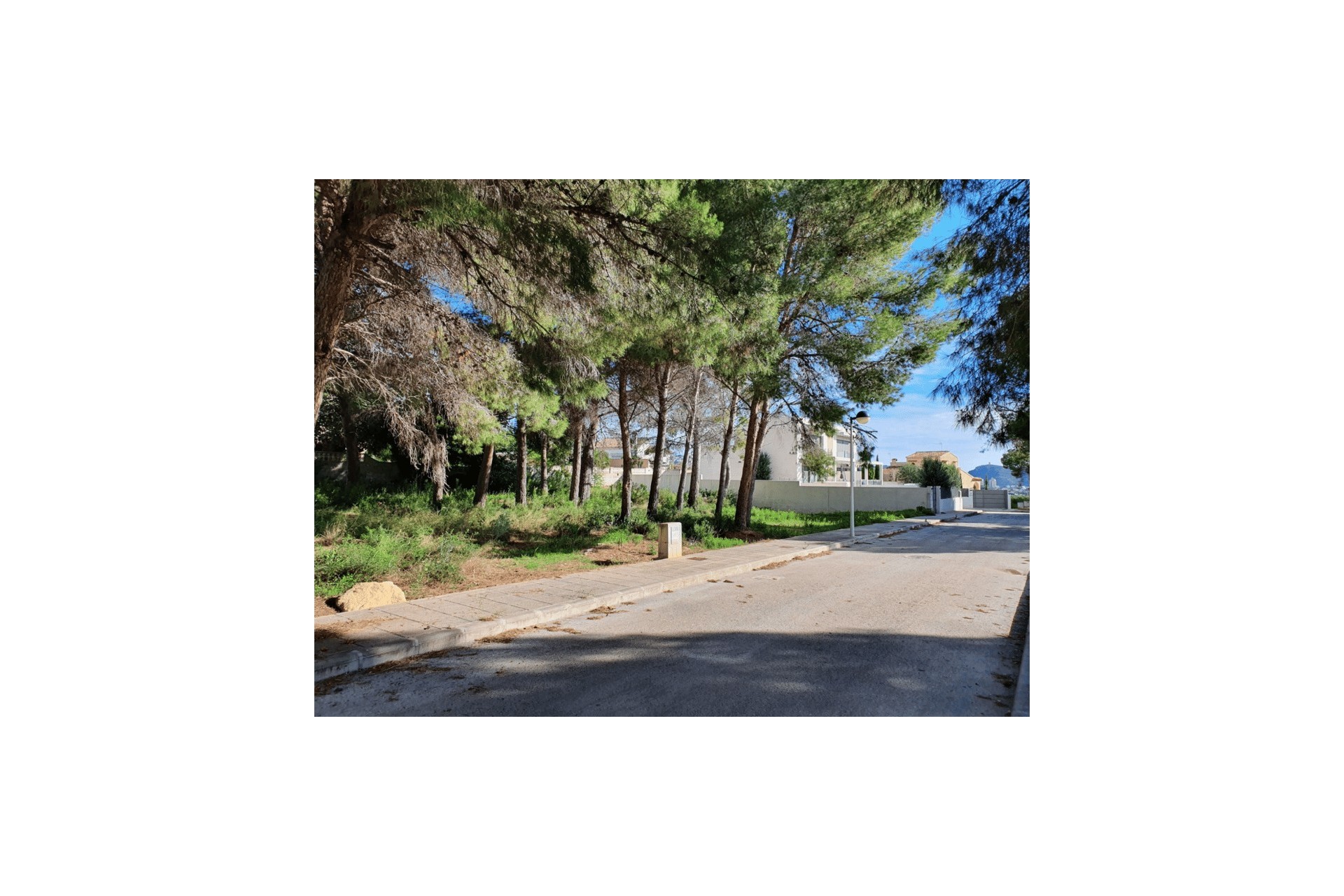Sale - Plot/Land -
Moraira