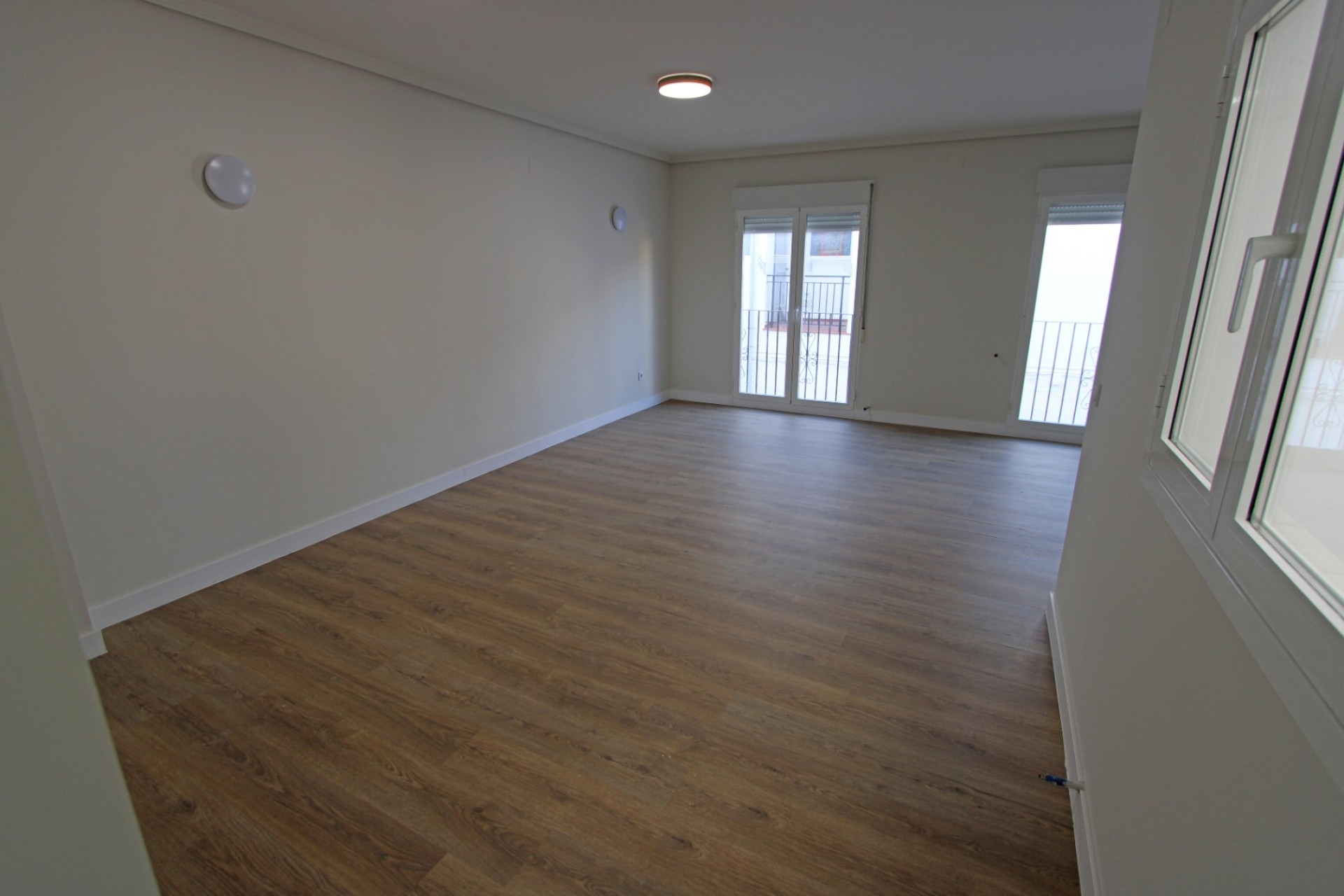 Sale - Terraced house -
Castell de Castells