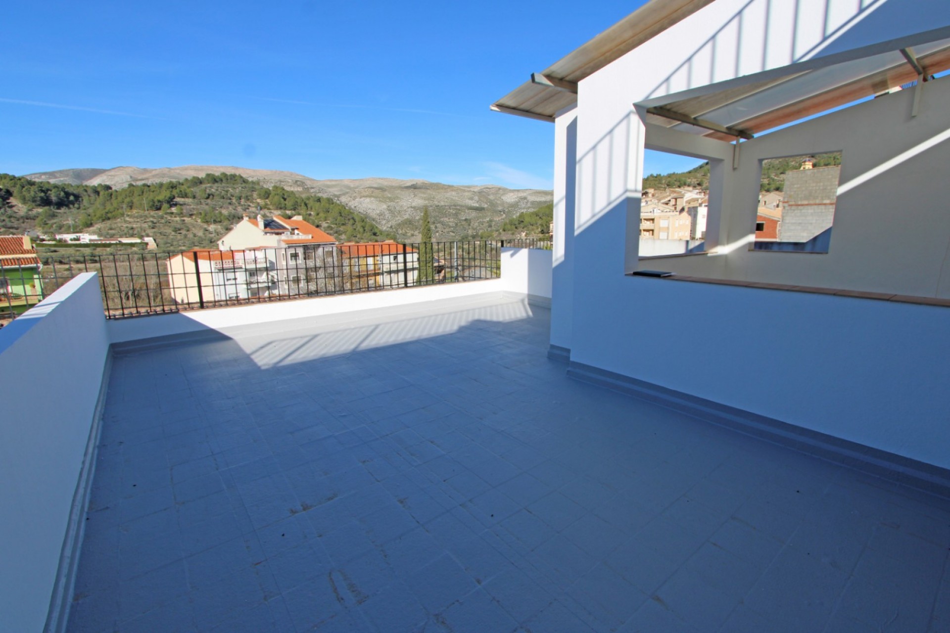 Sale - Terraced house -
Castell de Castells