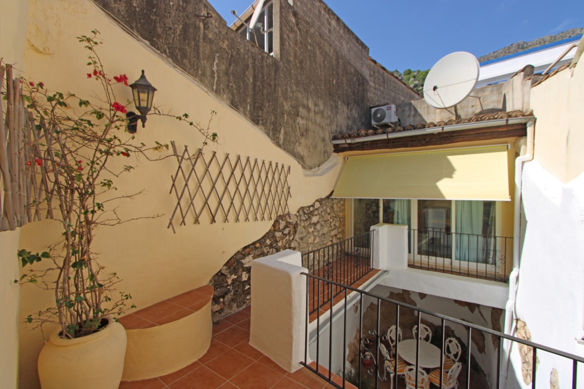 Sale - town_house -
Tormos