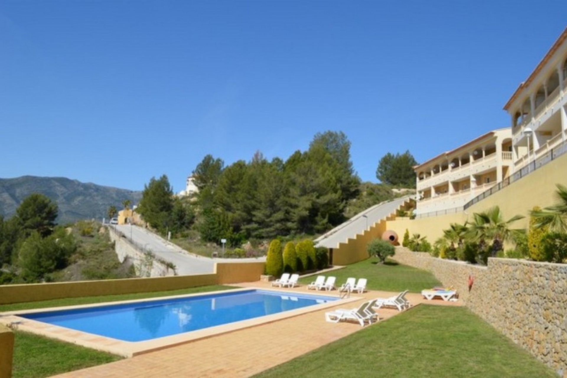 Sale - Townhouse -
Jalon