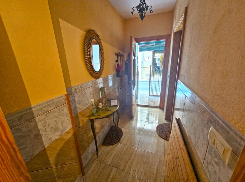 Sale - Townhouse -
Orba