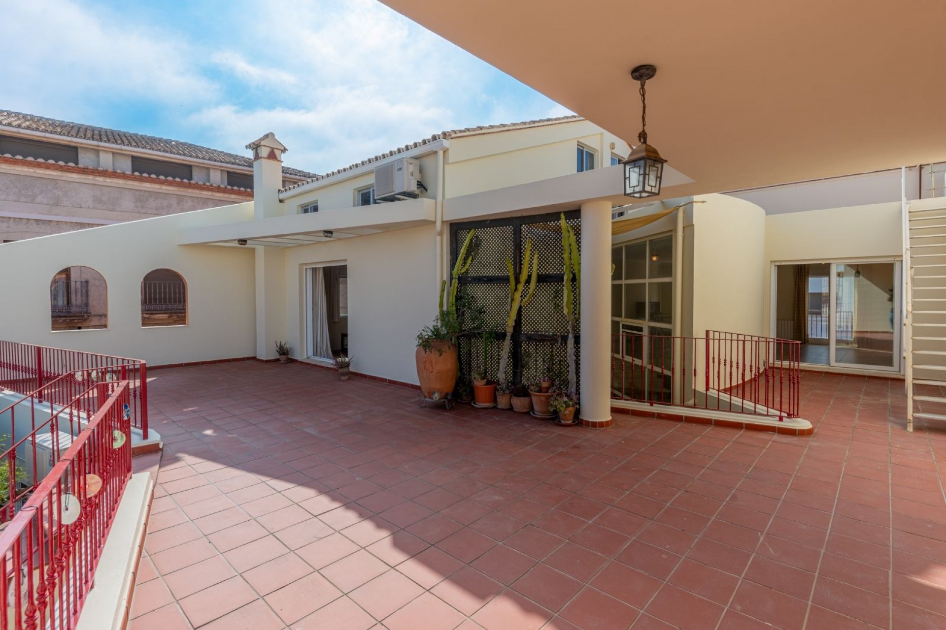 Sale - Townhouse -
Pedreguer - Centro