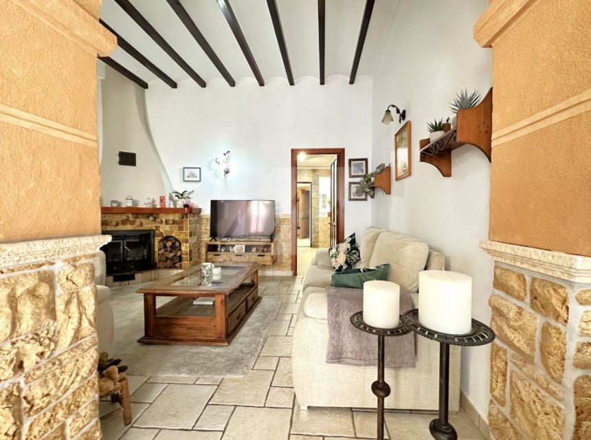 Sale - Townhouse -
Teulada - Casco Antiguo