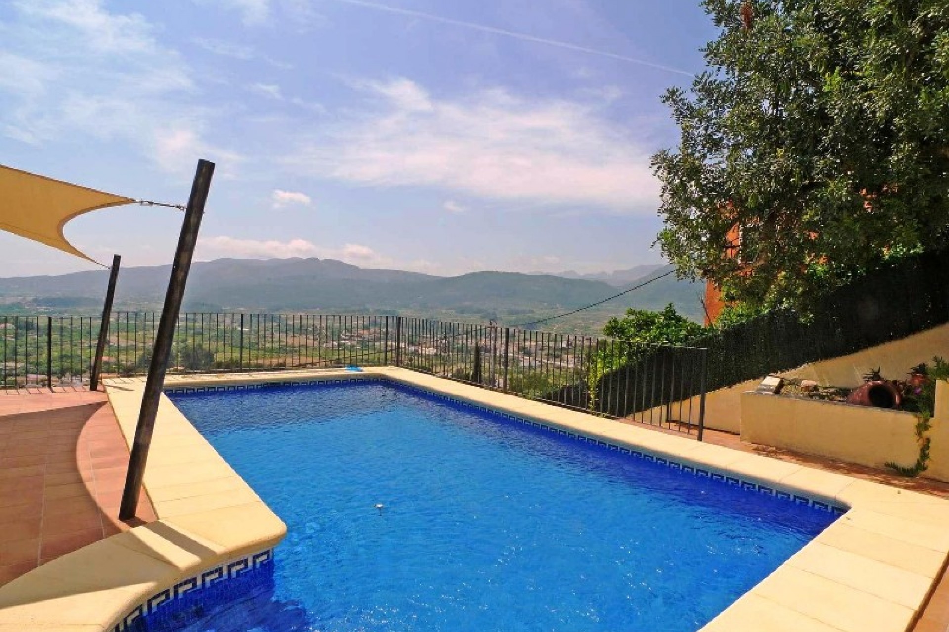 Sale - Villa -
Alcalali