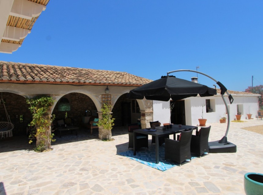 Sale - Villa -
Alcalali