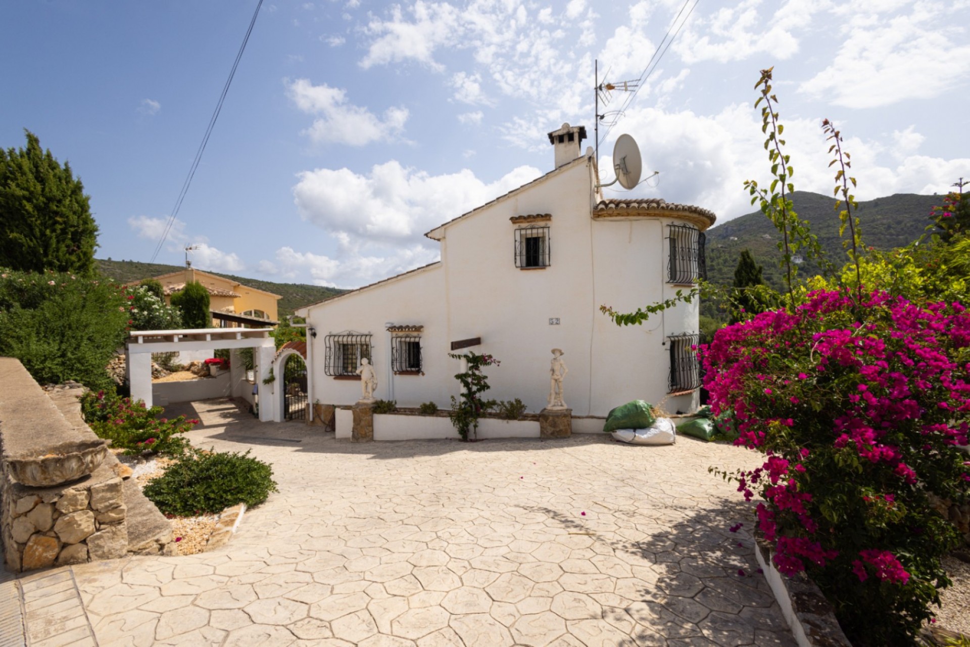 Sale - Villa -
Alcalali