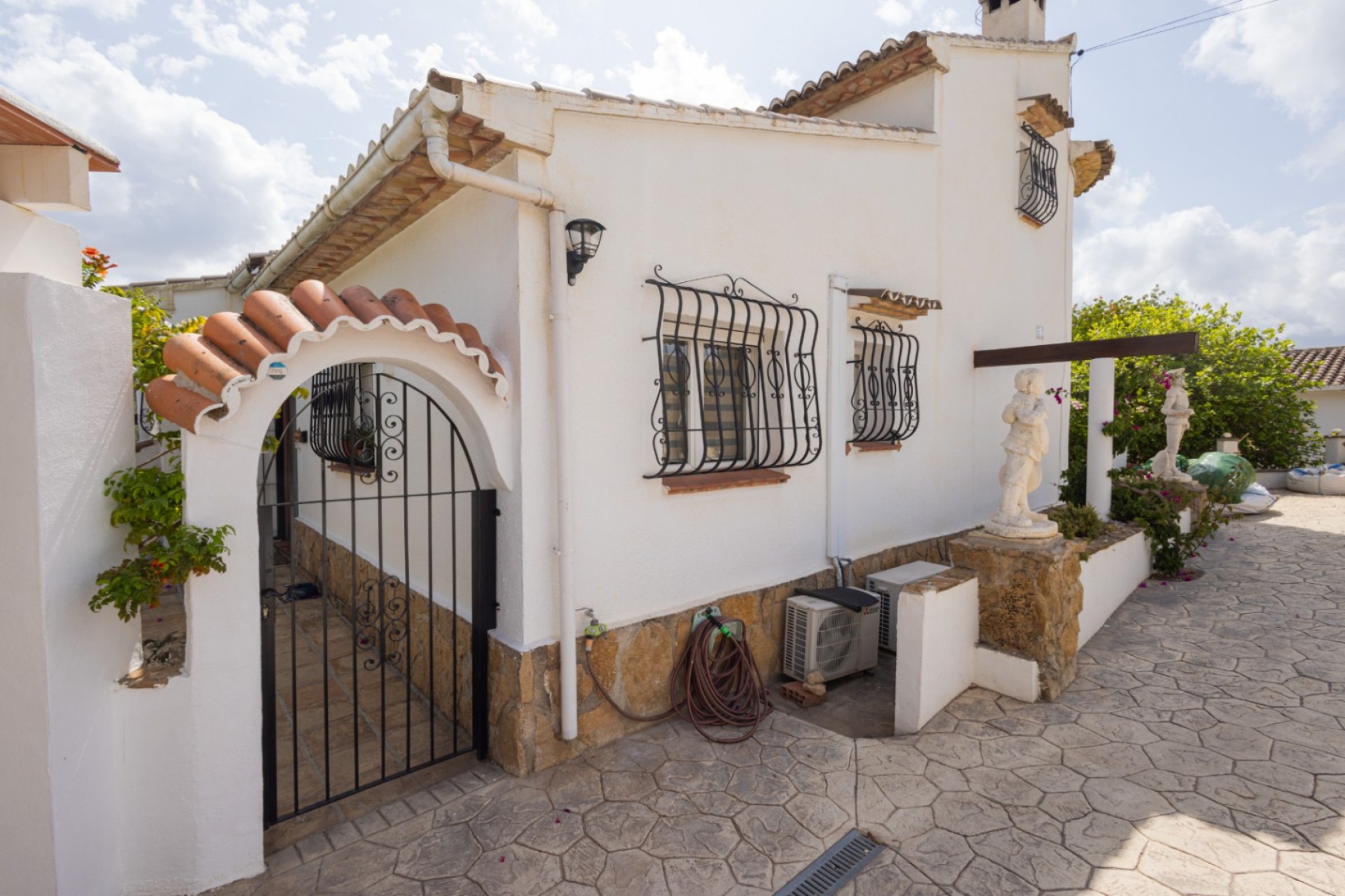 Sale - Villa -
Alcalali