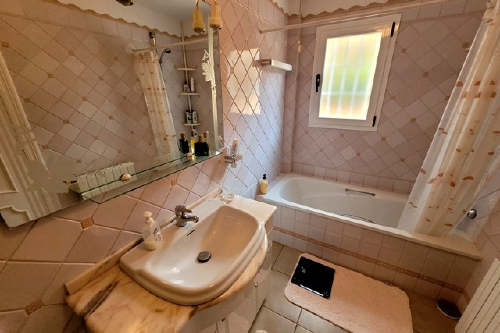 Sale - Villa -
Alfaz del Pi - Albir