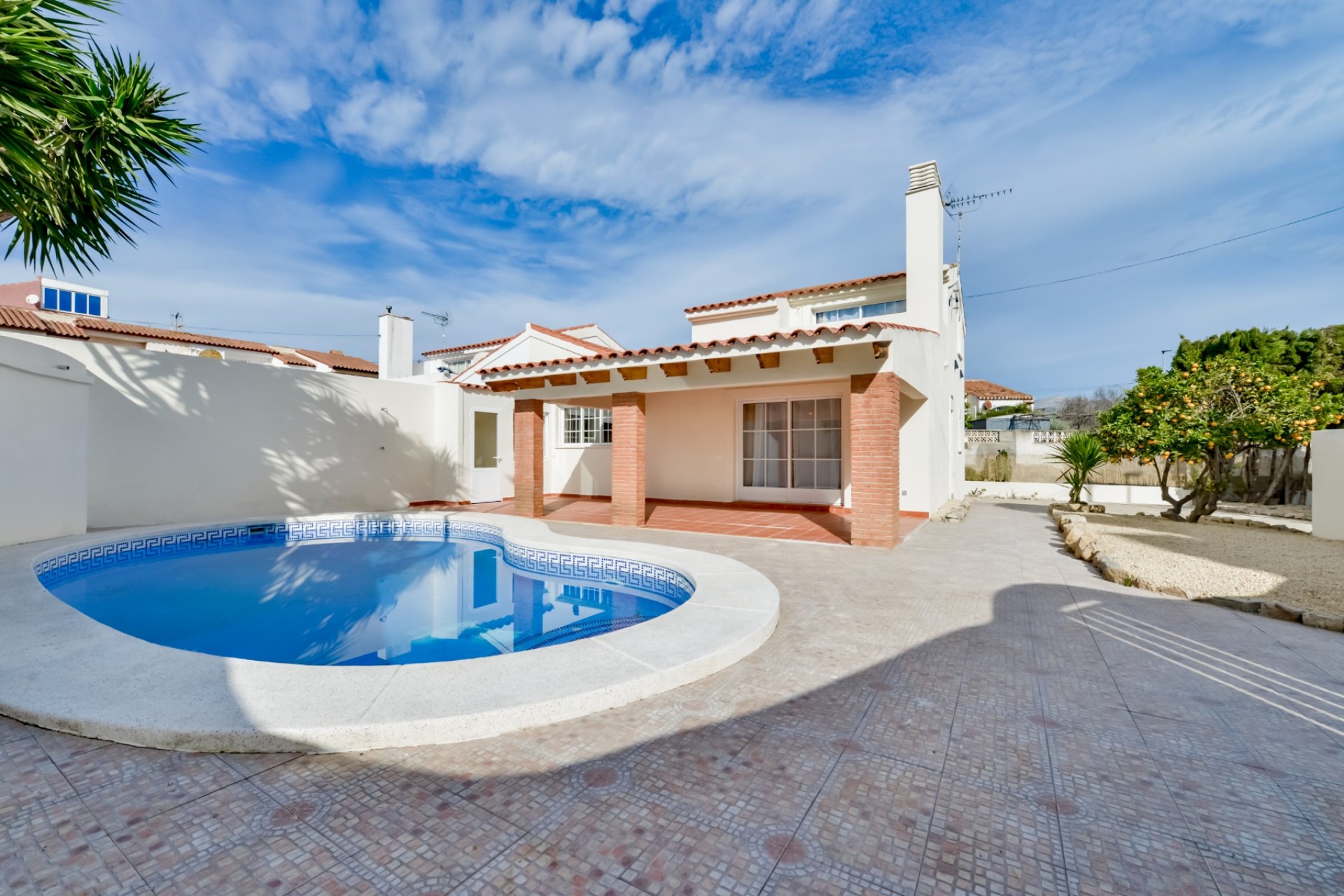 Sale - Villa -
Alfaz del Pi