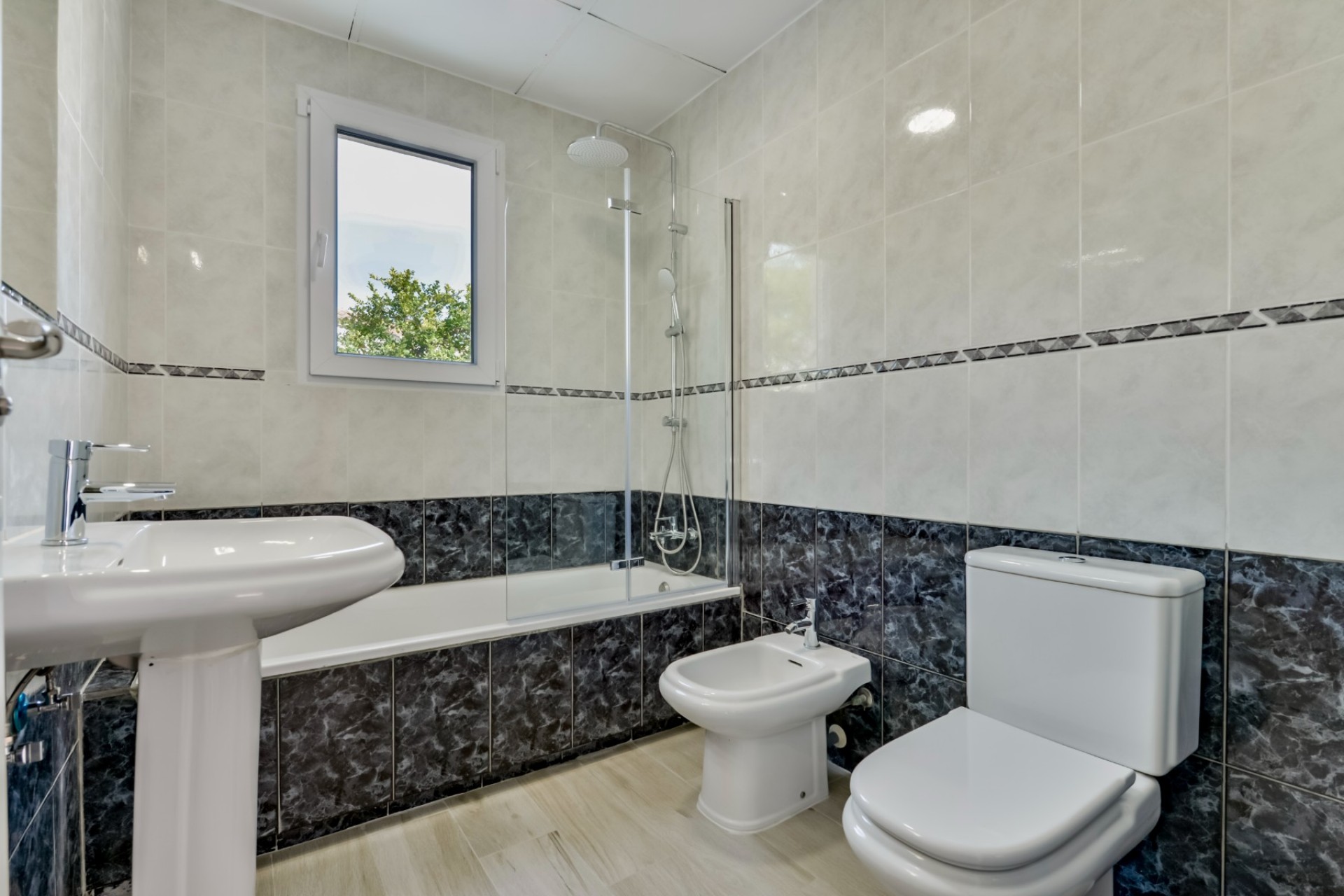 Sale - Villa -
Alfaz del Pi