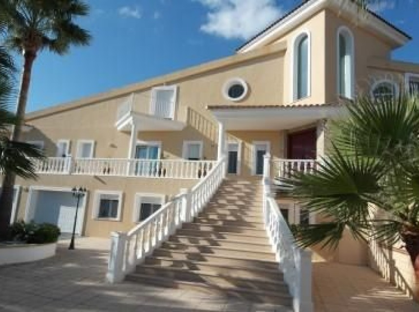 Sale - Villa -
Alfaz del Pi