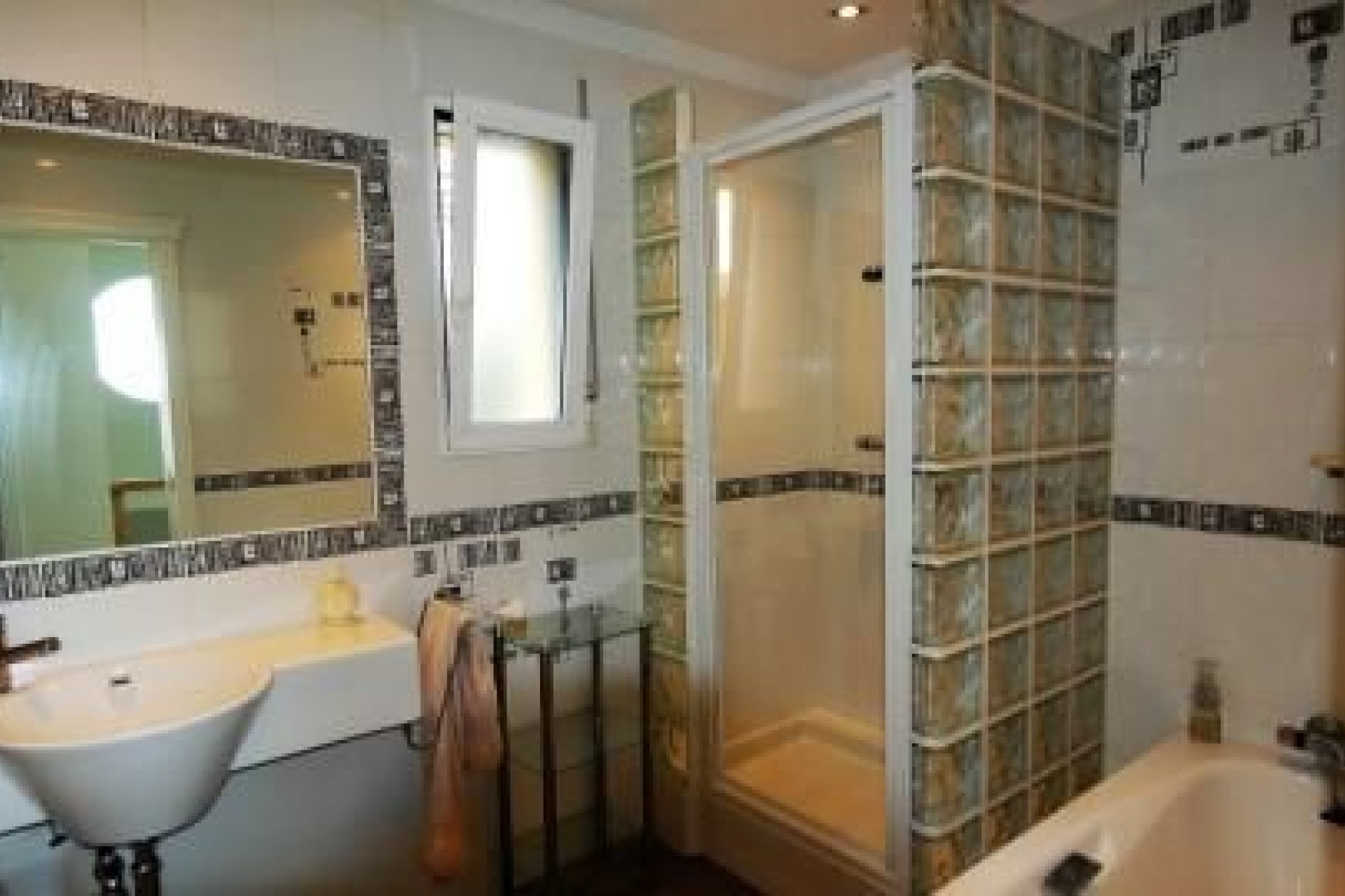 Sale - Villa -
Alfaz del Pi