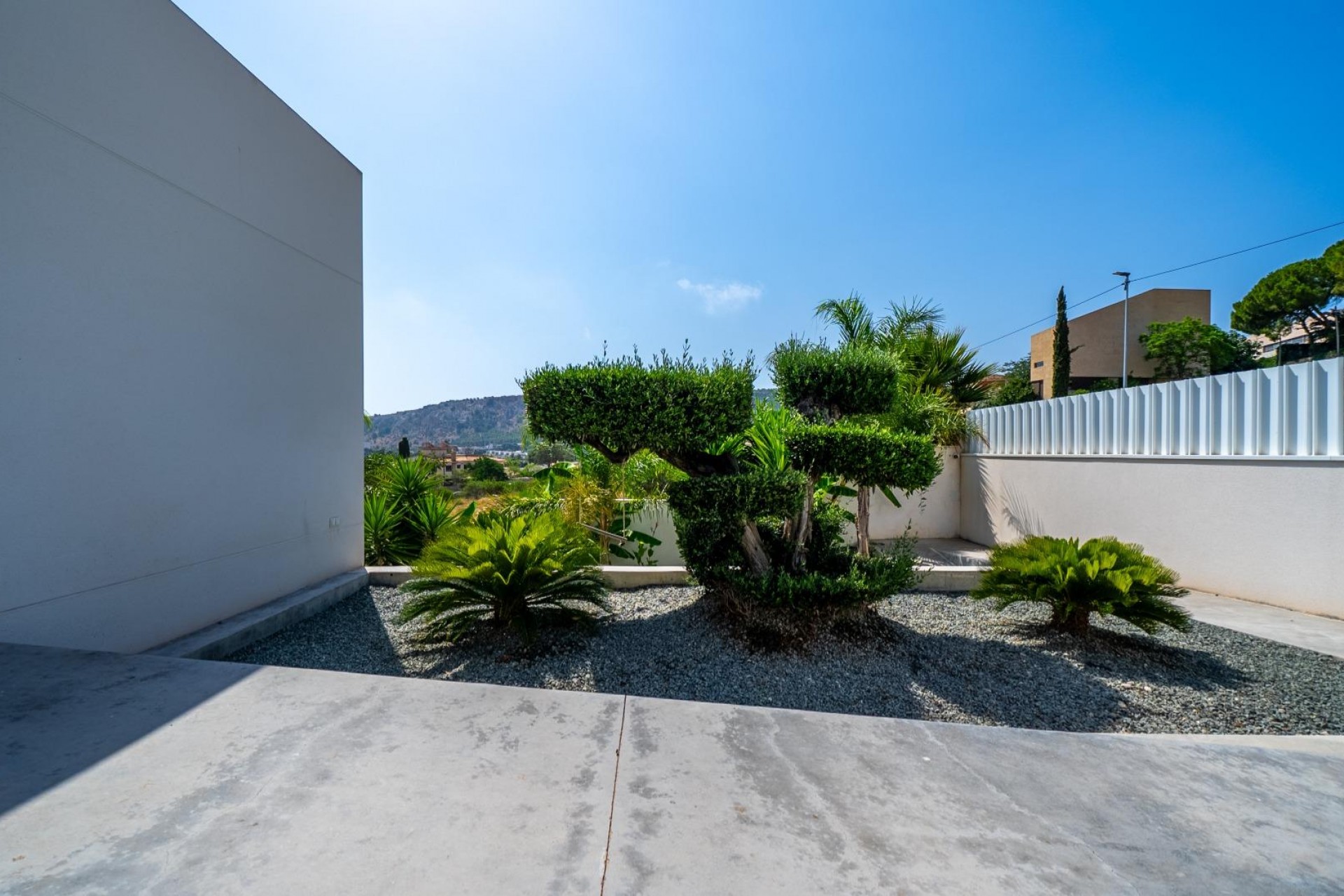 Sale - Villa -
Alicante - Vistahermosa