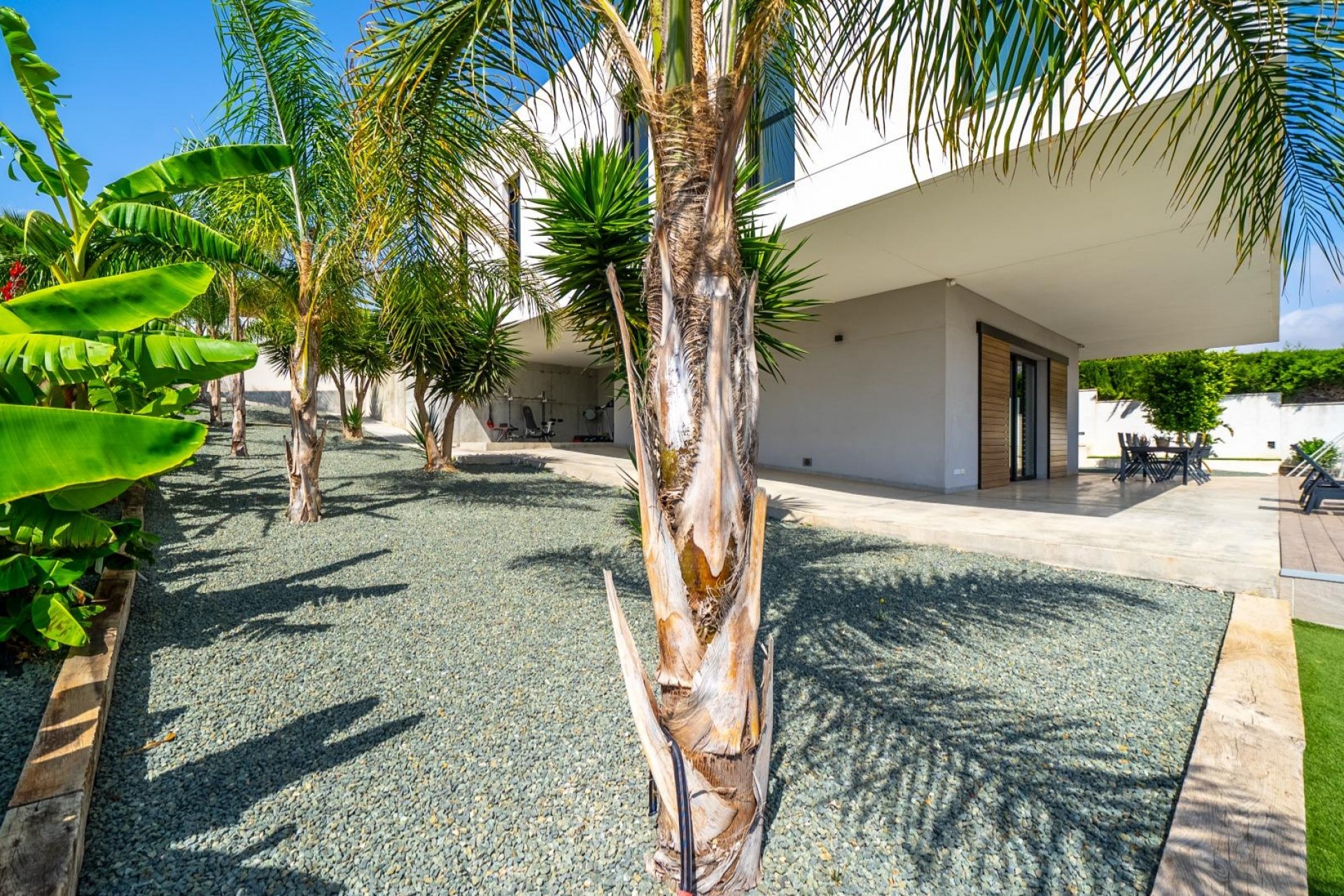 Sale - Villa -
Alicante - Vistahermosa