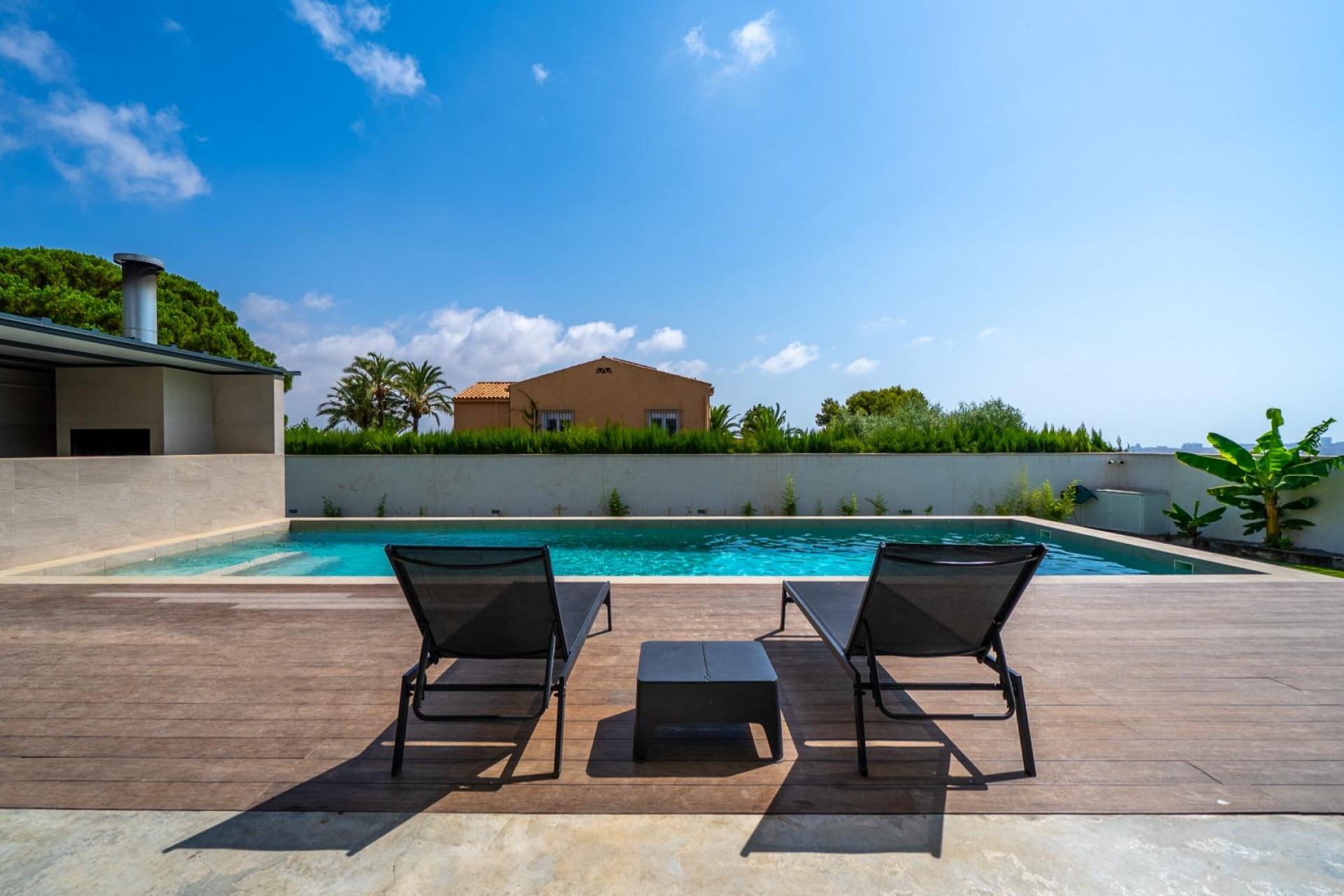 Sale - Villa -
Alicante - Vistahermosa