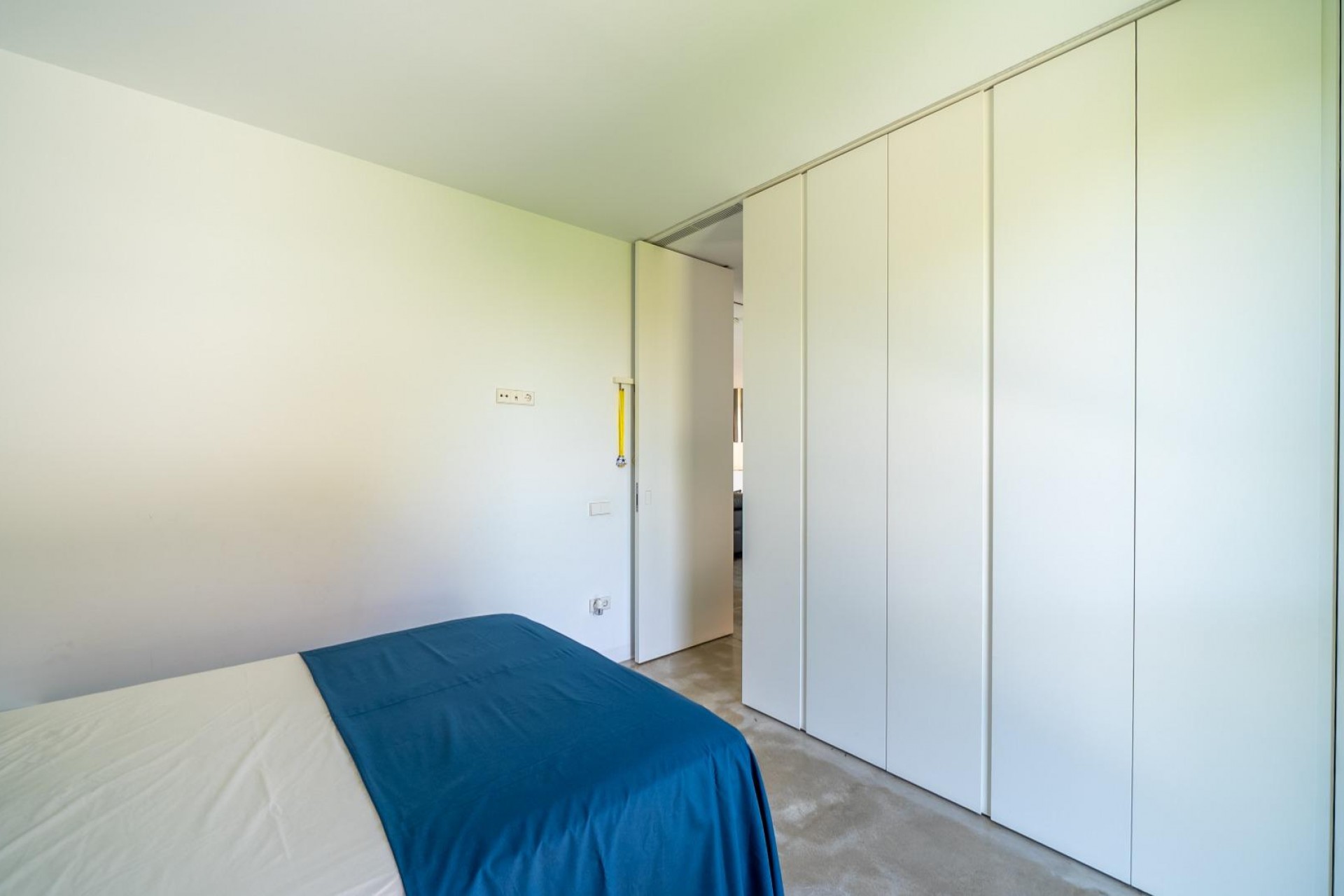 Sale - Villa -
Alicante - Vistahermosa