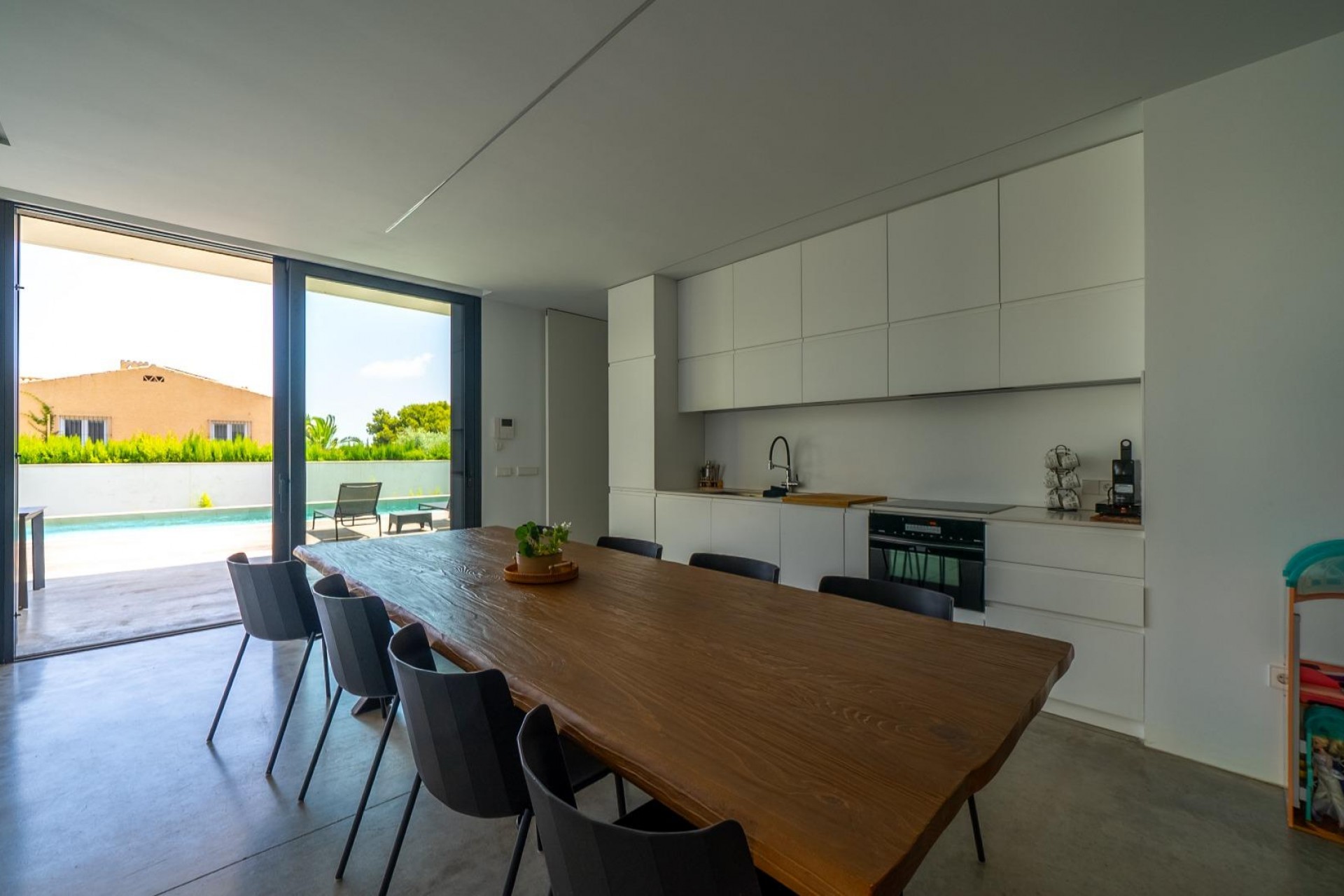 Sale - Villa -
Alicante - Vistahermosa