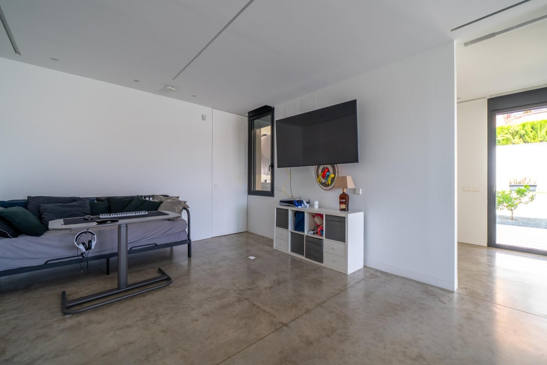 Sale - Villa -
Alicante - Vistahermosa
