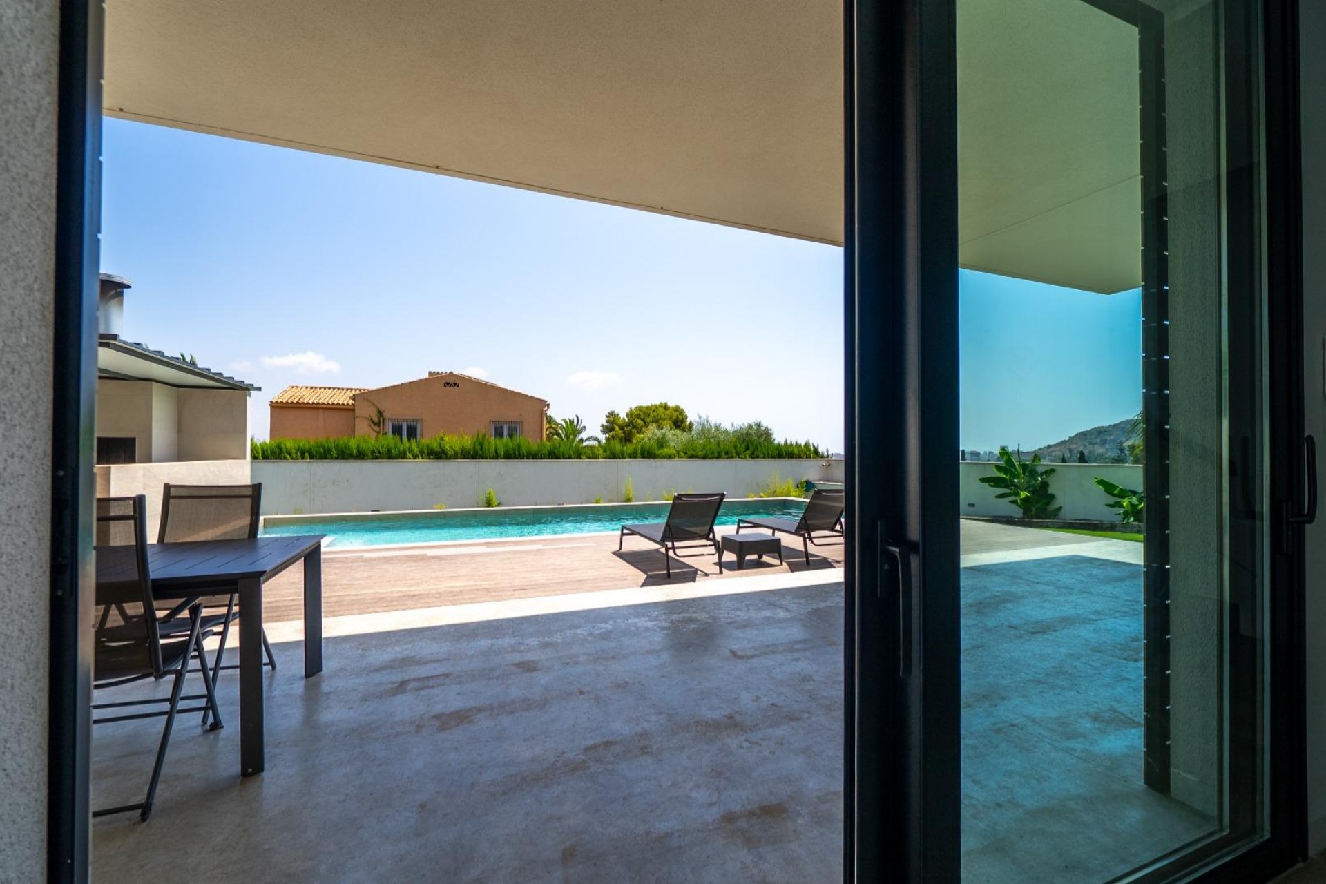 Sale - Villa -
Alicante - Vistahermosa