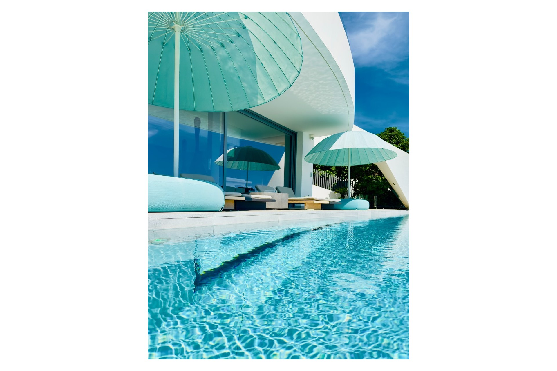 Sale - Villa -
Altea