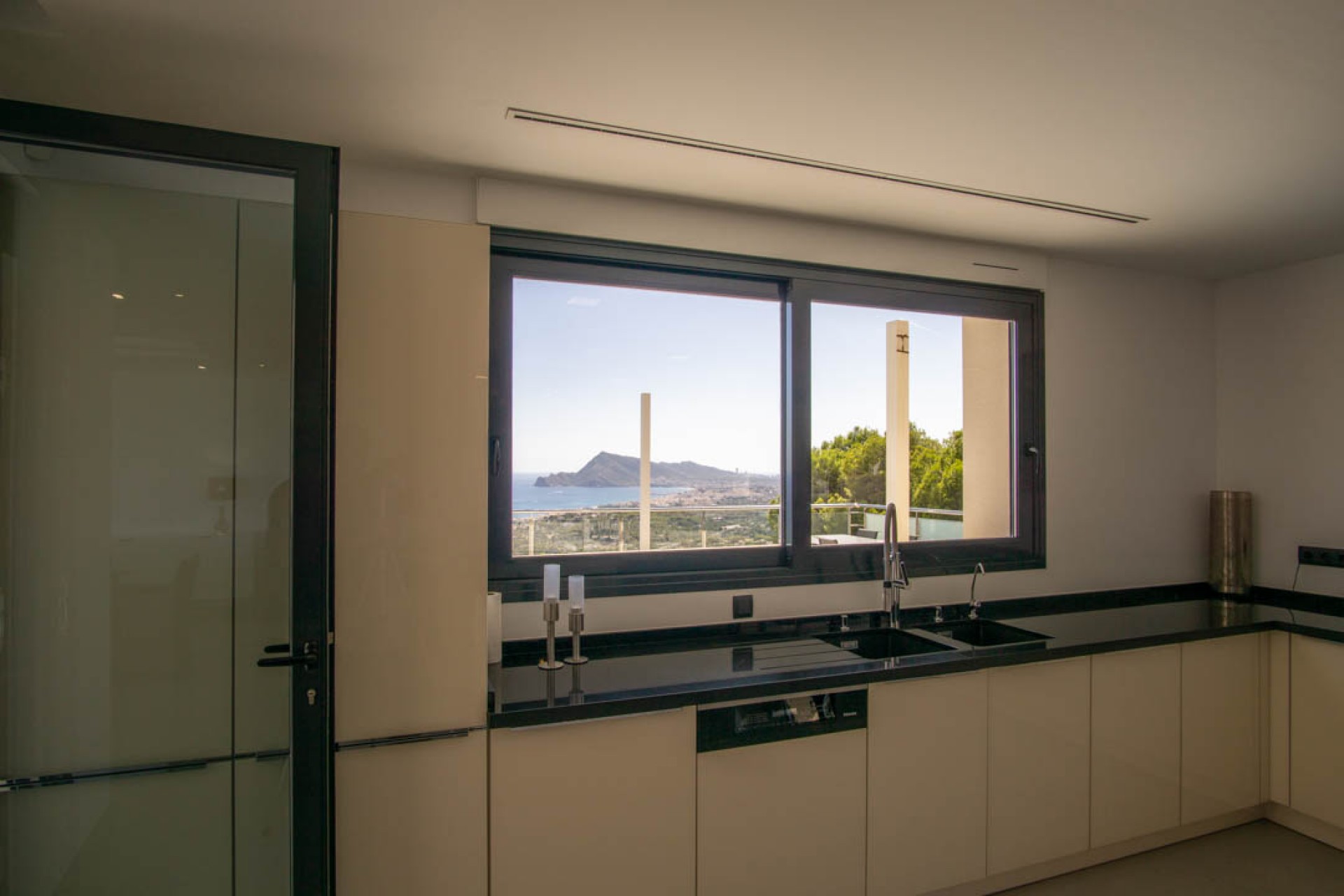 Sale - Villa -
Altea